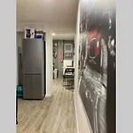 Modernes Apartment Nr3 Nahe Reeperbahn Bis 8 Personen