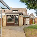 Familien Oase Mit Jacuzzi Und Garten