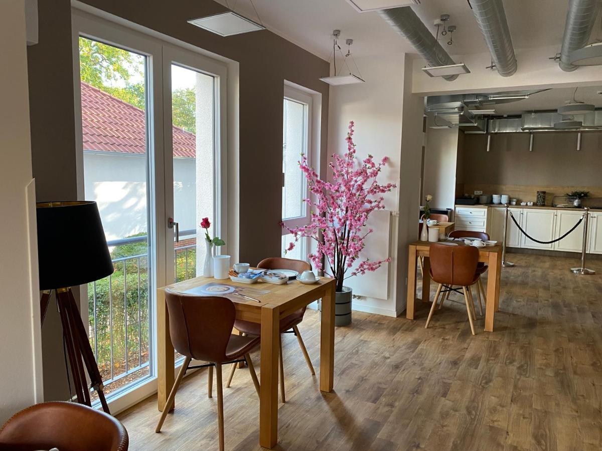 Hotel Signature East Falk 3*