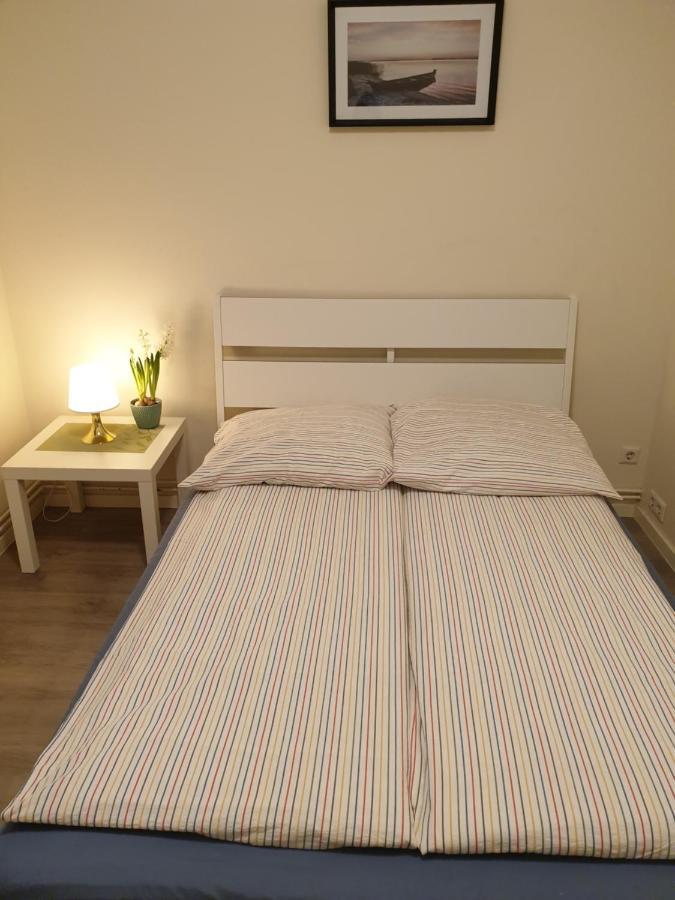 Uptown Residences Apartment *
