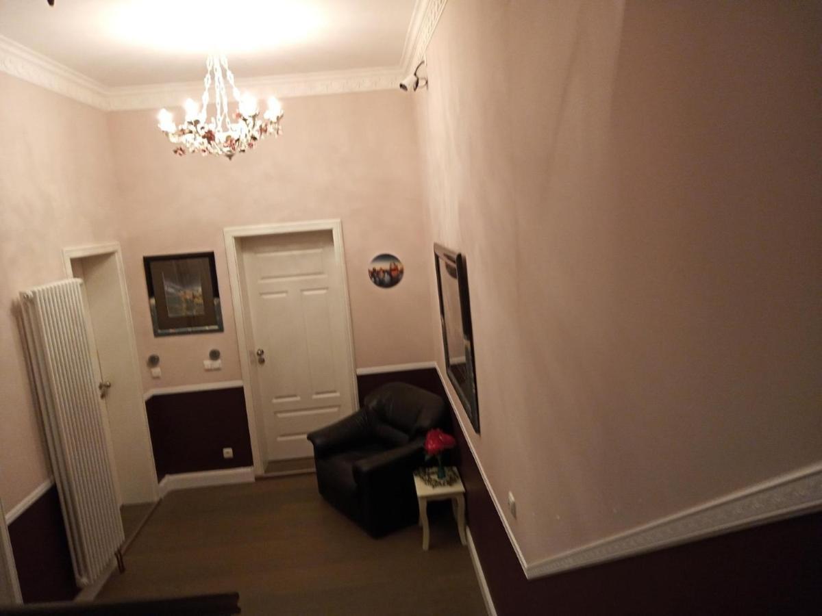 Apartment Rosali Boutique Hotel, Winsener Strasse 6, 21077 *