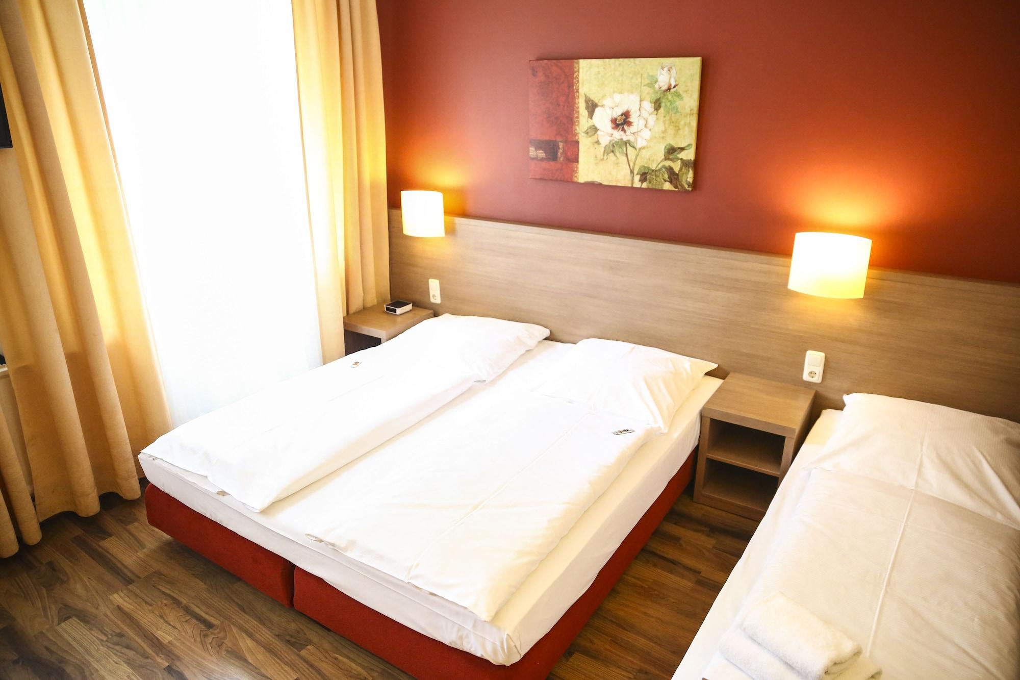 Marienthal Garni Hotel 3*