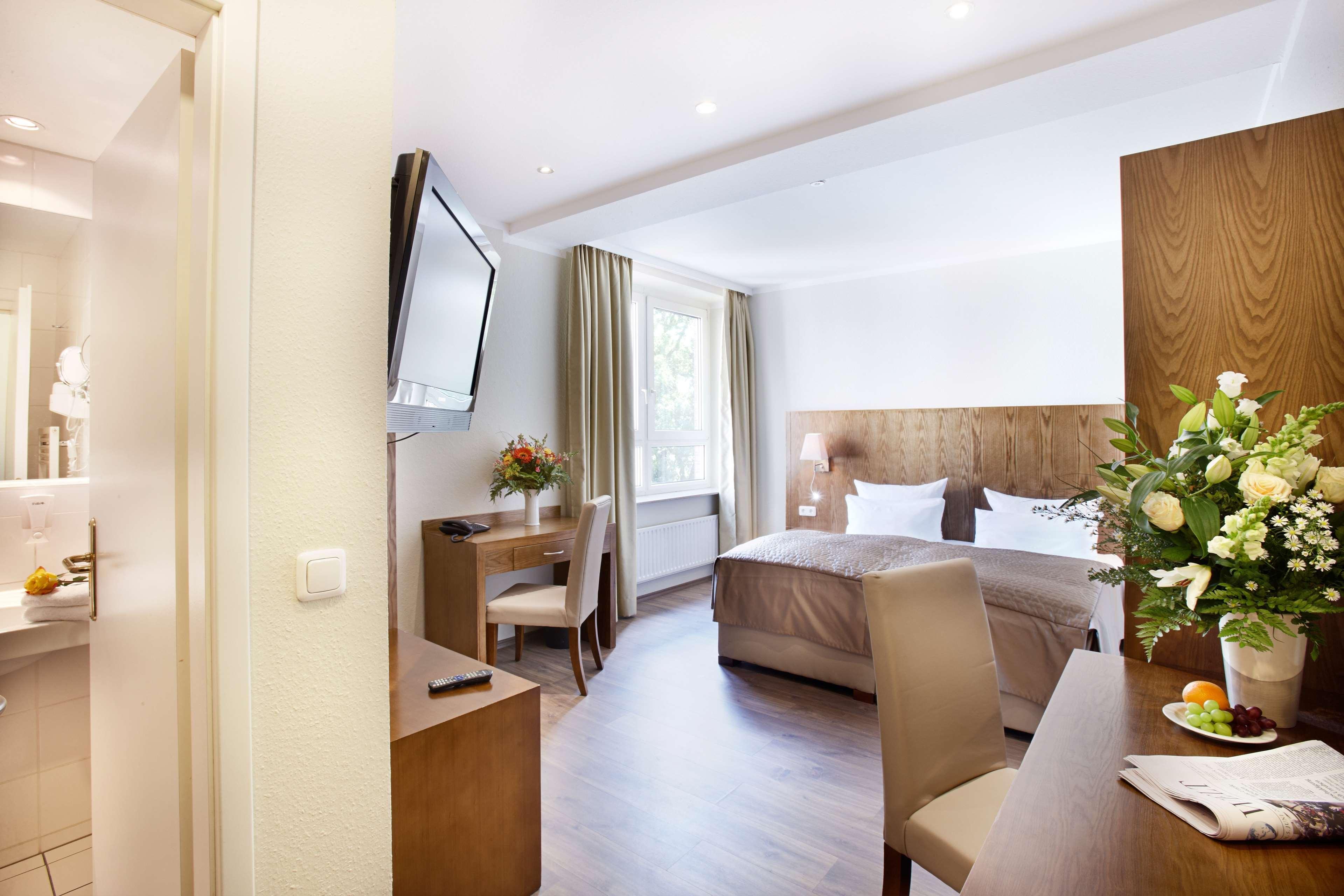 Domicil By Golden Tulip Hotel 3*