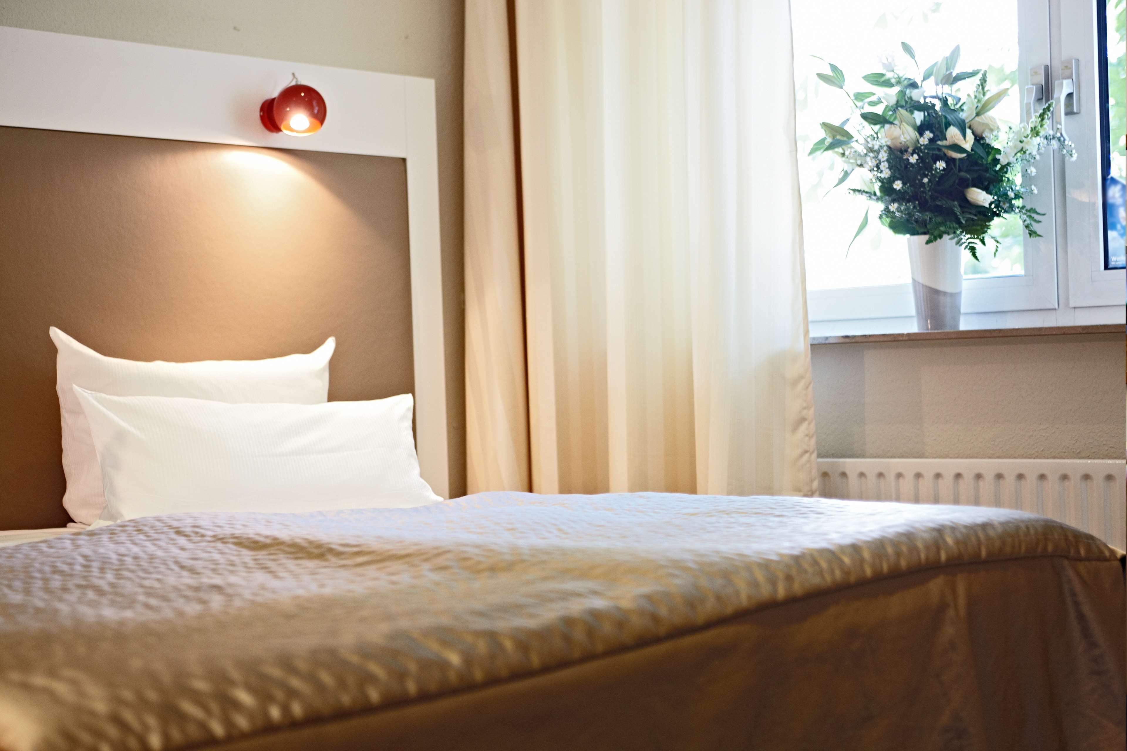 Domicil By Golden Tulip Hotel 3*