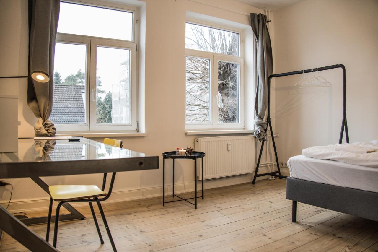Doppelbett In Heller Appartement *