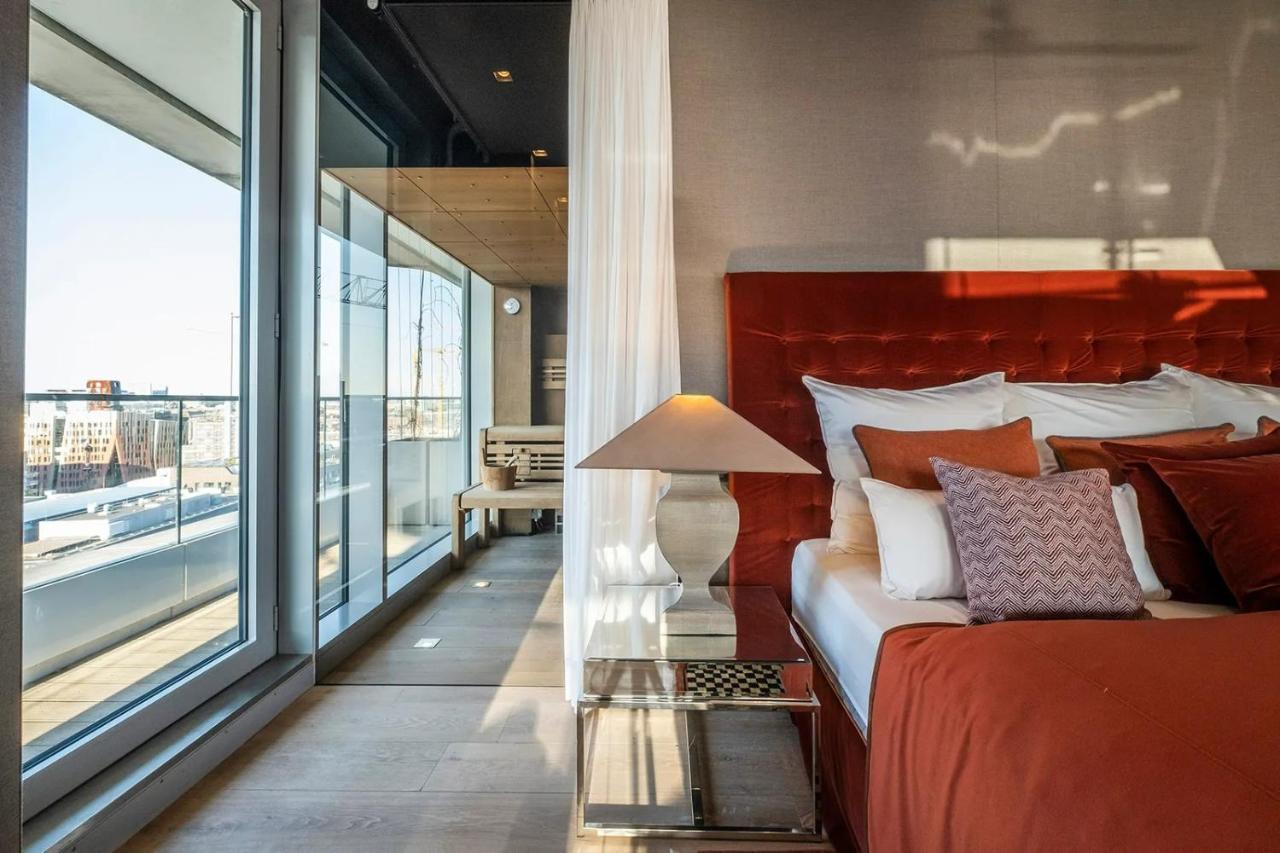 Marco Polo Tower Apartment *