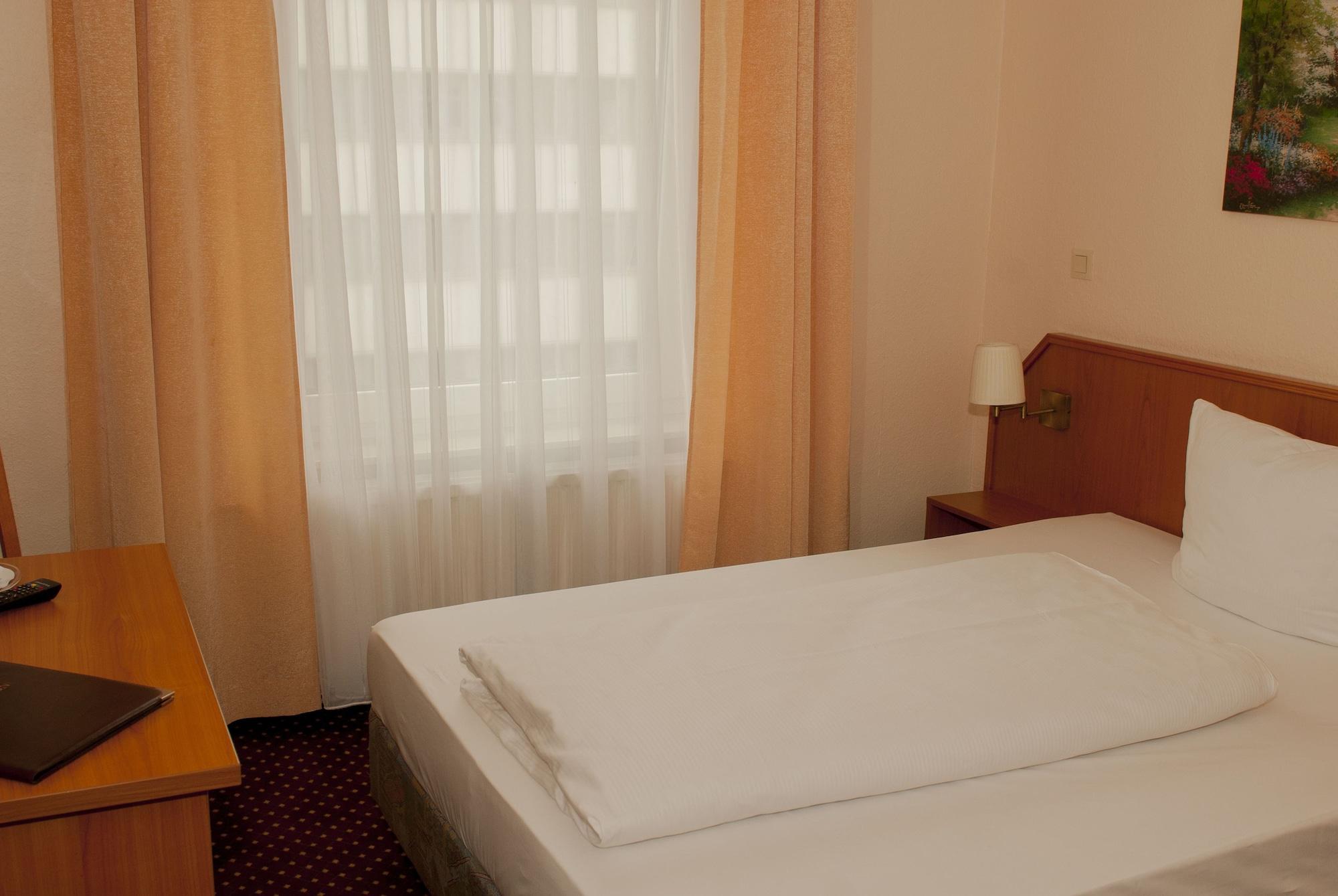Hotel Lumen Am Hauptbahnhof