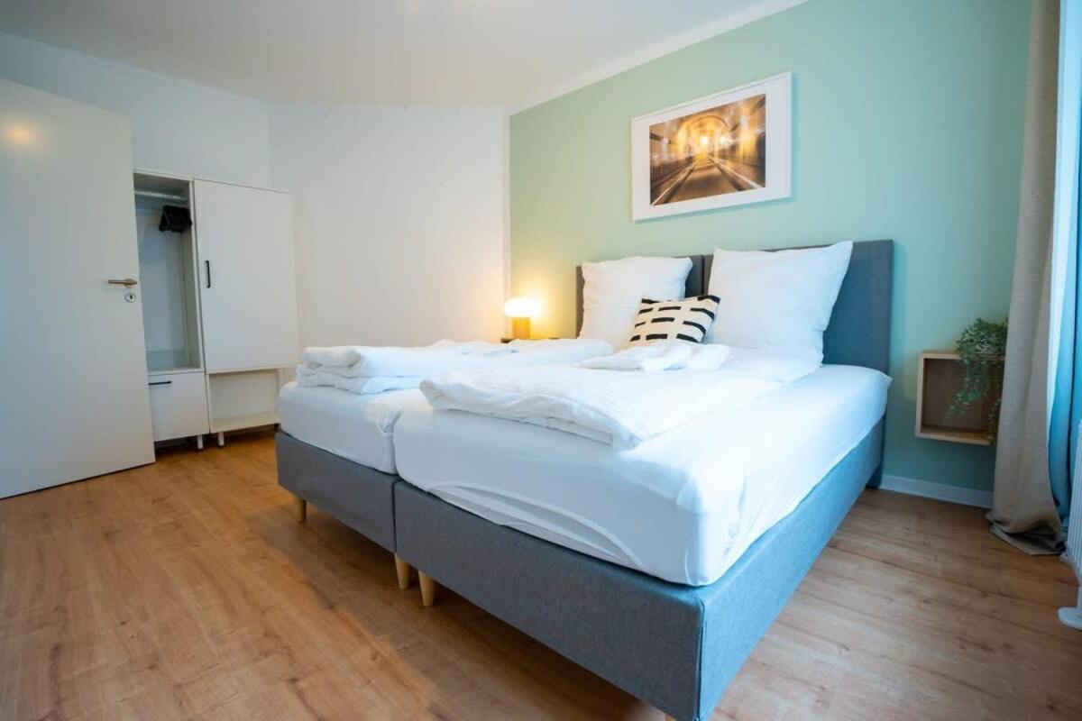 Apartment For 7 Hamburg