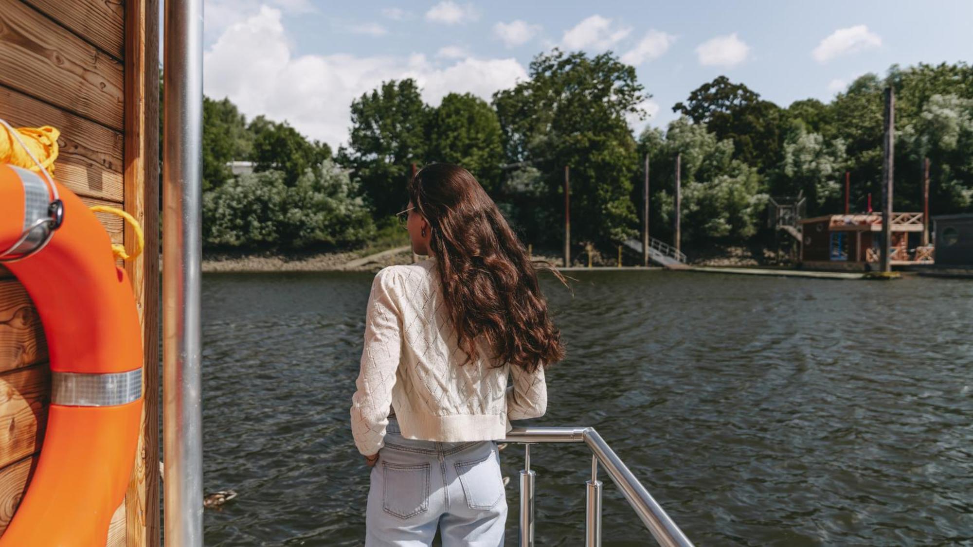 Botel Undine - Wunderschoenes Tiny Hausboot *