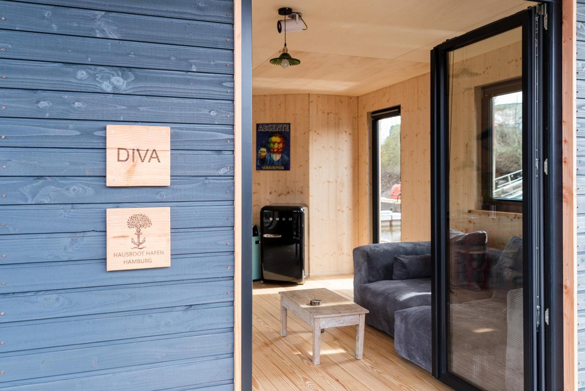 Komfort-hausboot Diva Mit Kamin Hamburg-Harburg