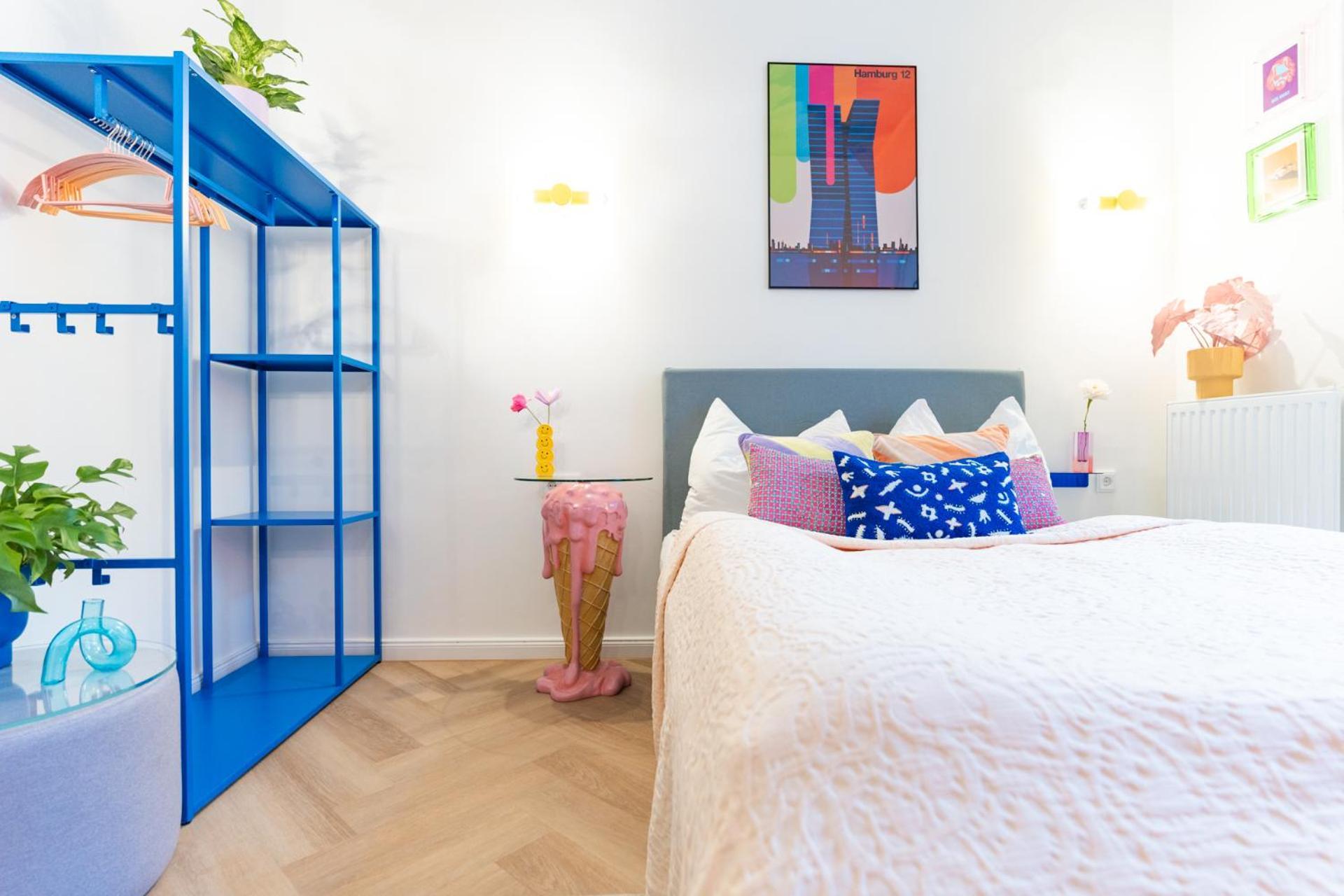 Aparthotel Retropop Design , Designerzimmer Fuer Je 2 Personen, Lage, Wifi
