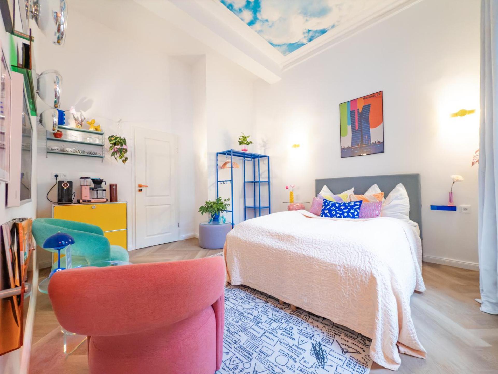 Retropop Design , Designerzimmer Fuer Je 2 Personen, Lage, Wifi Aparthotel Hamburg