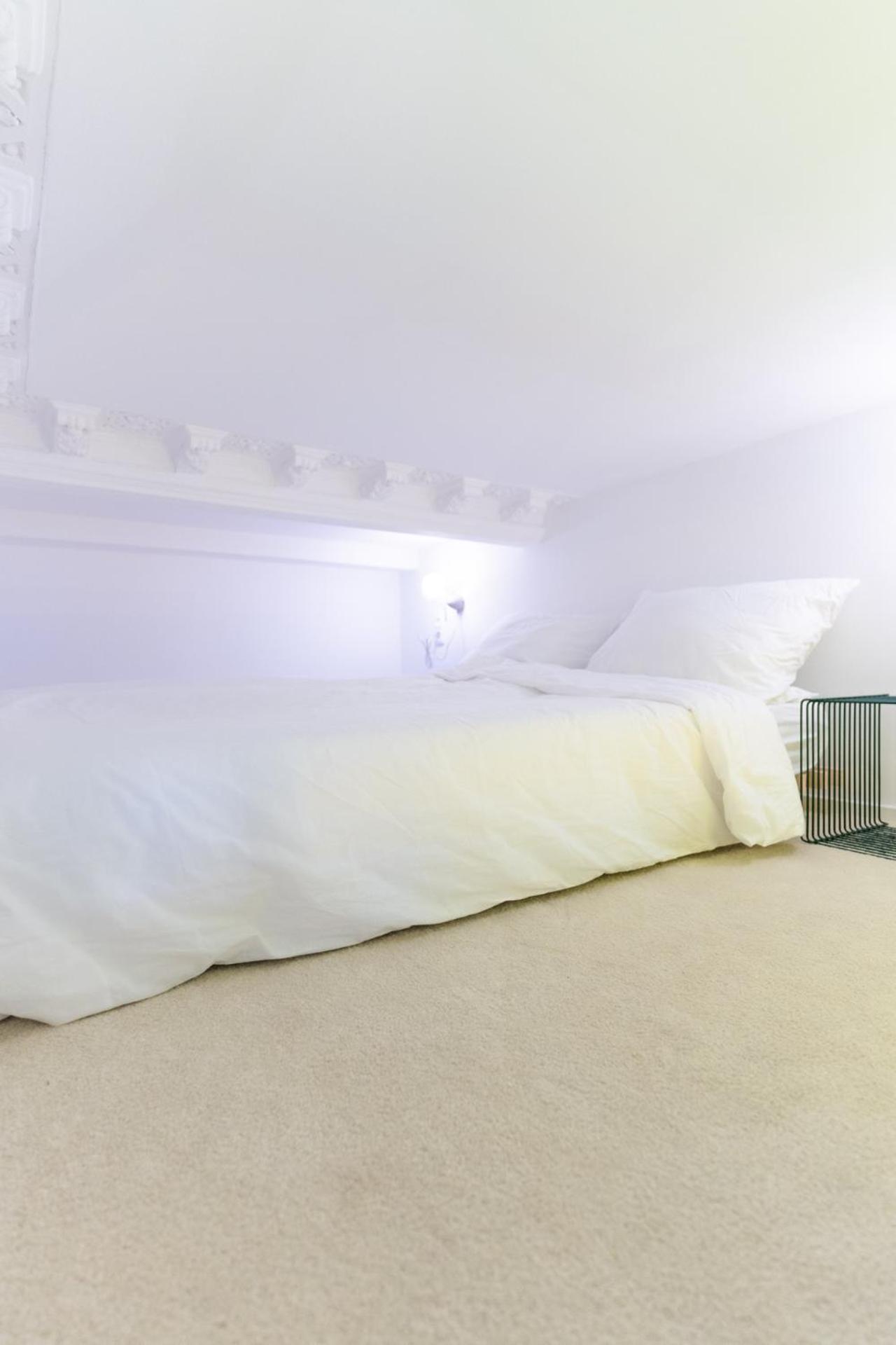 Retropop Design , Designerzimmer Fuer Je 2 Personen, Lage, Wifi Aparthotel Hamburg