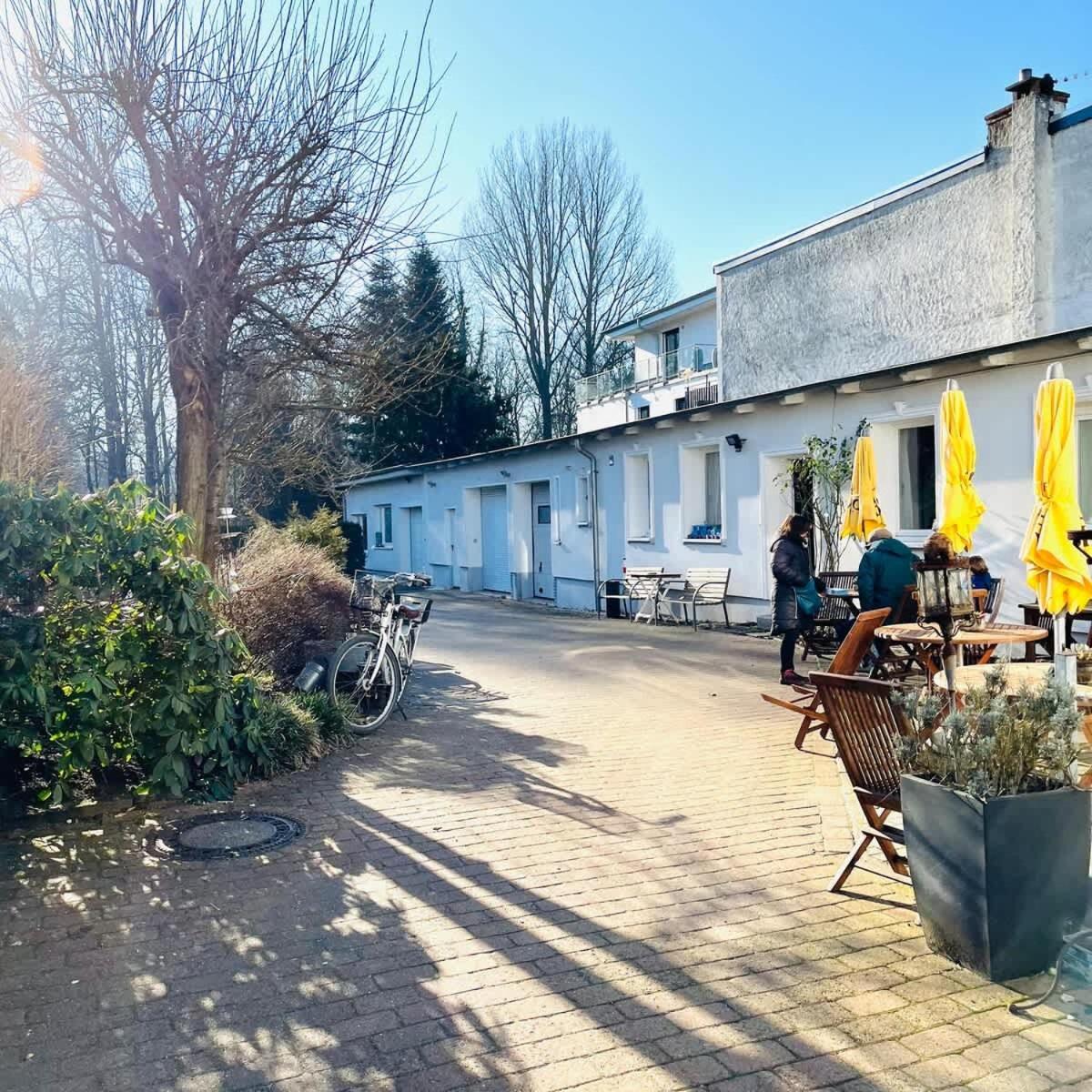 Loft Moin Near Ndr Uke Zoo Hamborg