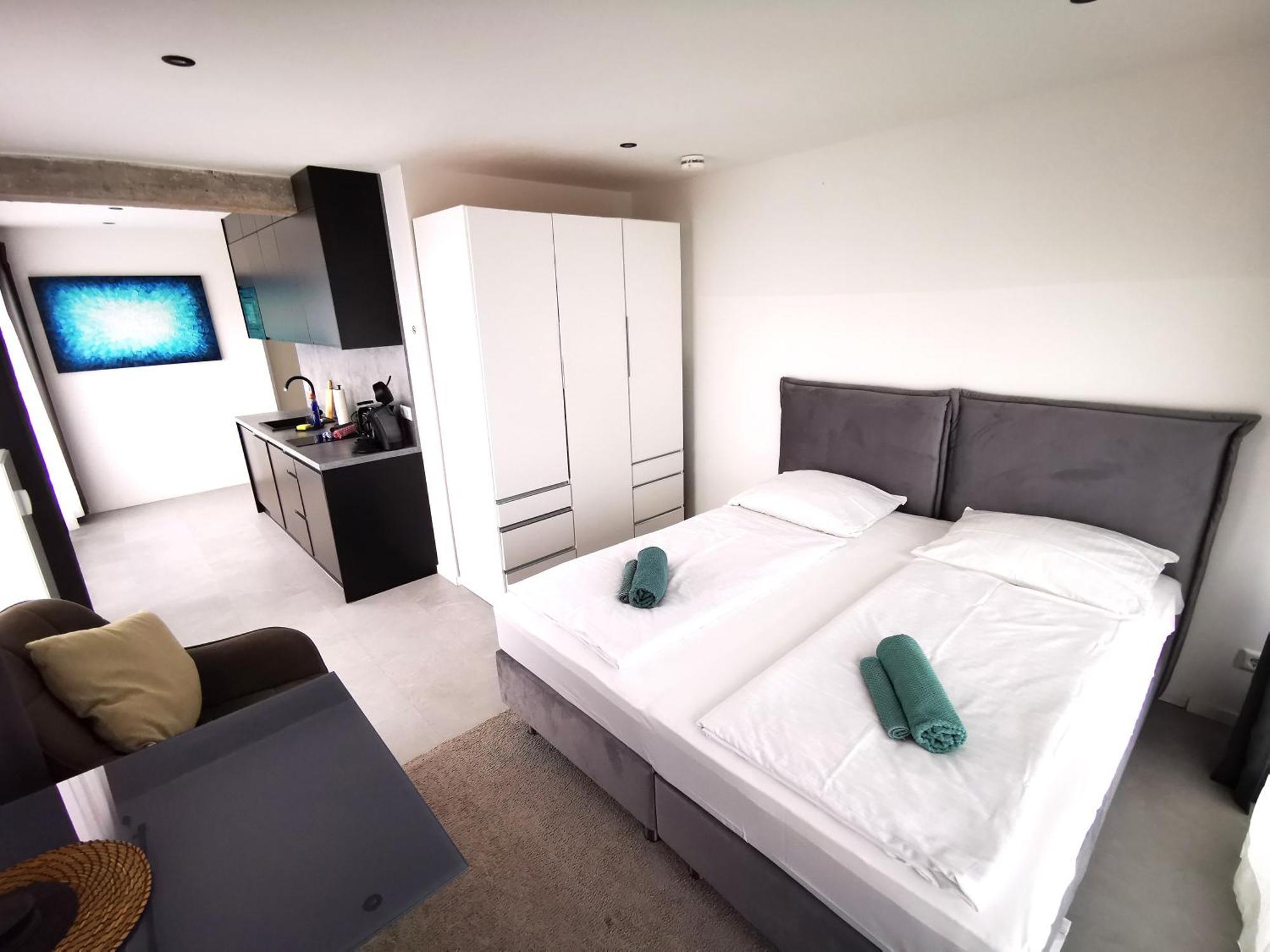 Lejlighed Hh 01 By Rockchair - Superhost Status - Modernes Mit Sonnigem Balkon & Premium Boxspringbetten In Winterhude - Geheimtipp *