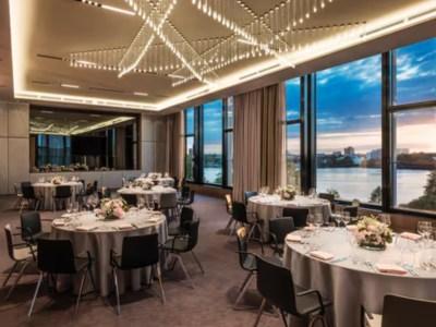 Le Meridien Hotel 5*