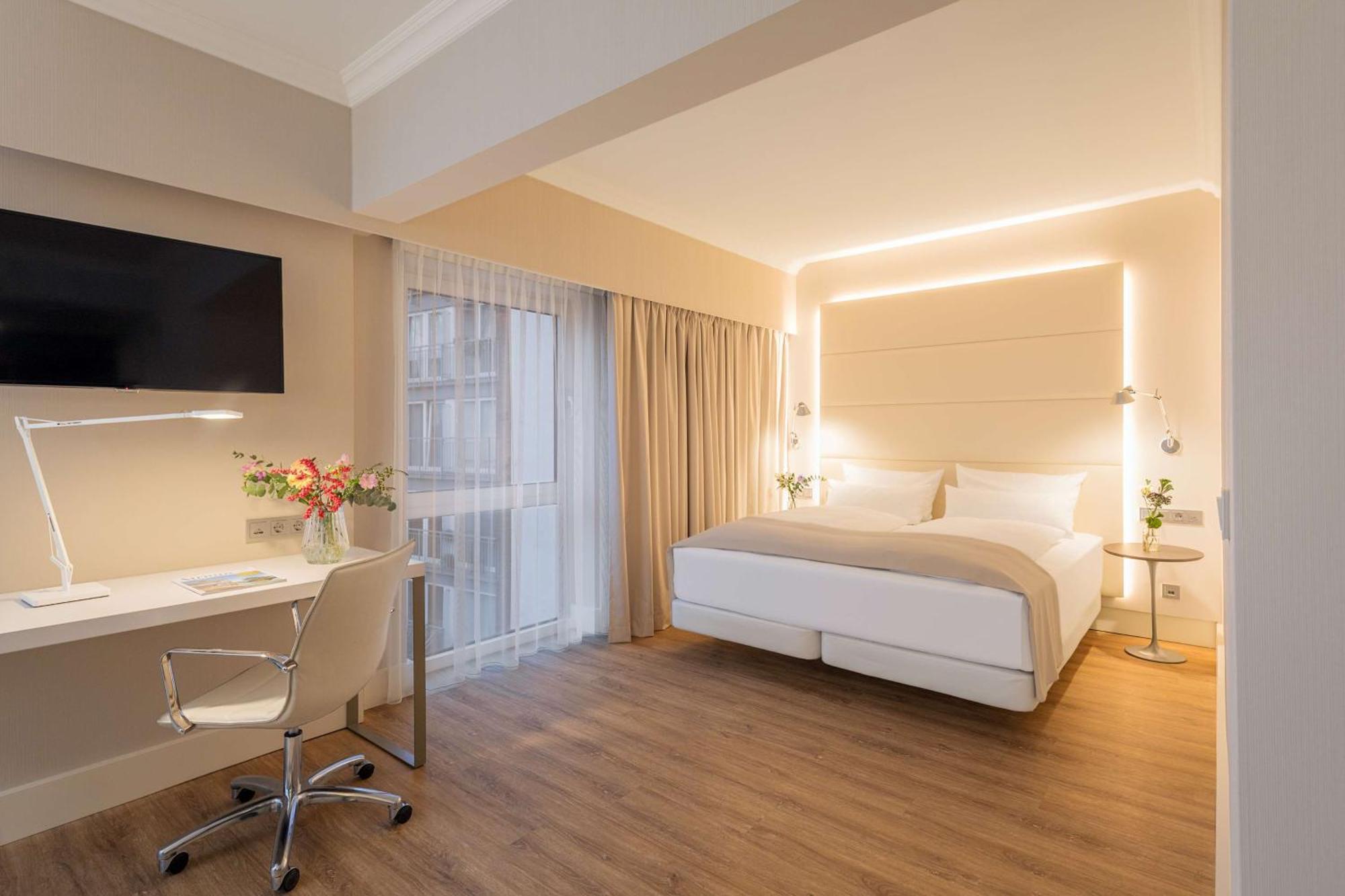 Nh Mitte Hotel 4*