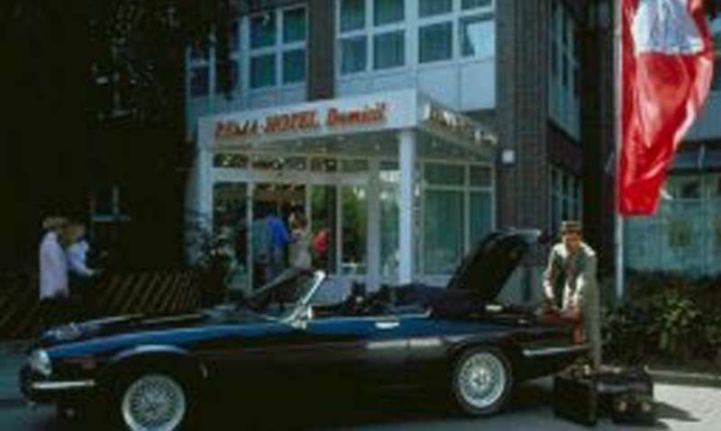 Hotel Domicil By Golden Tulip 3*
