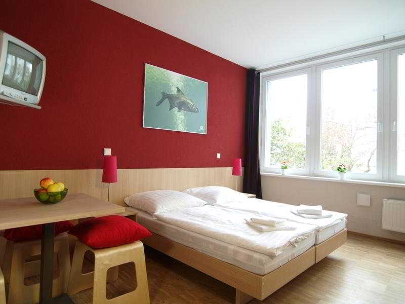 Meininger Center Hotel 3*