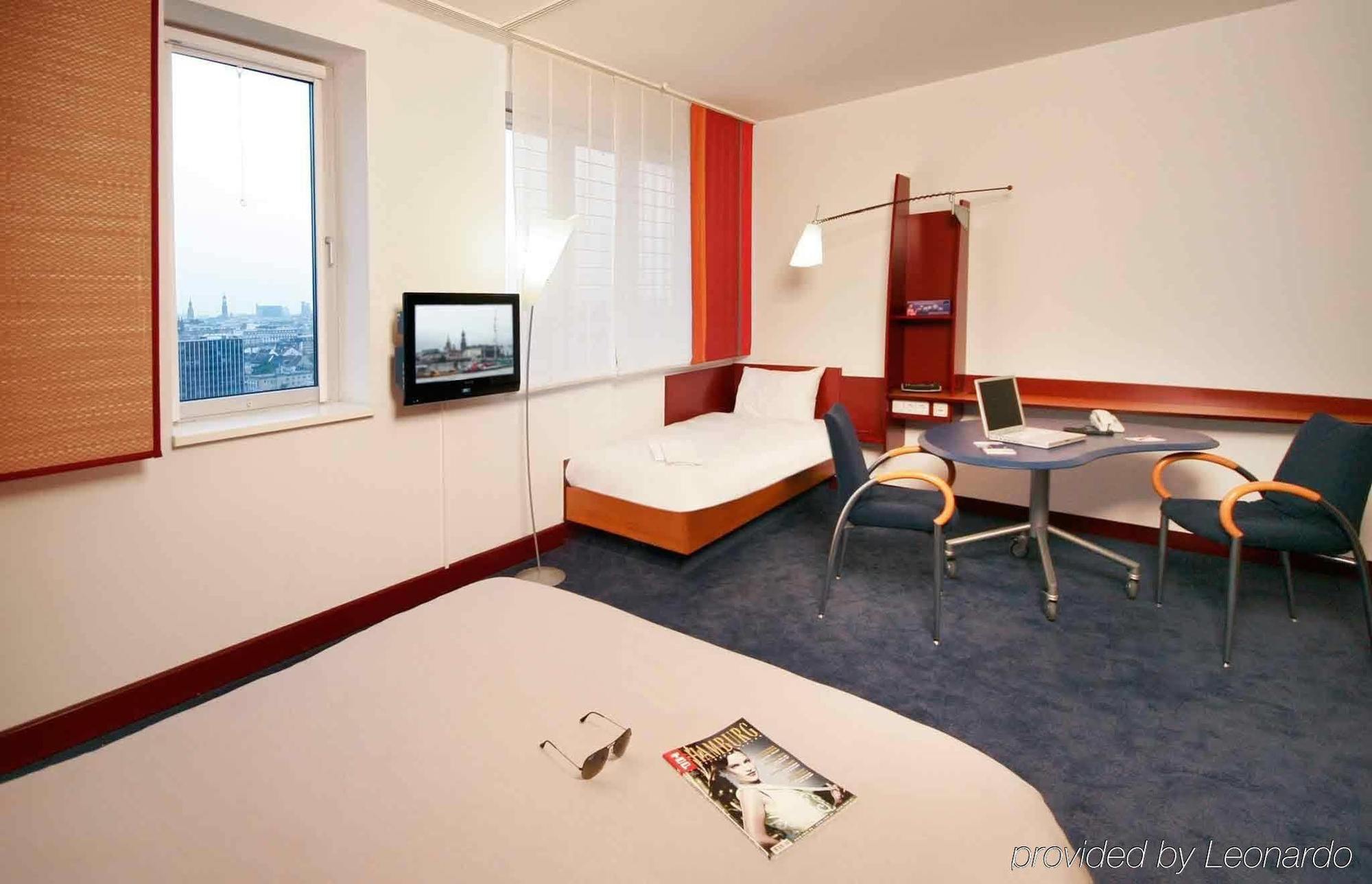 Novotel