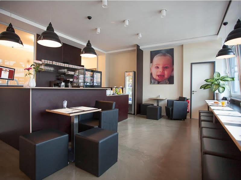 Aparthotel Aparion 3*