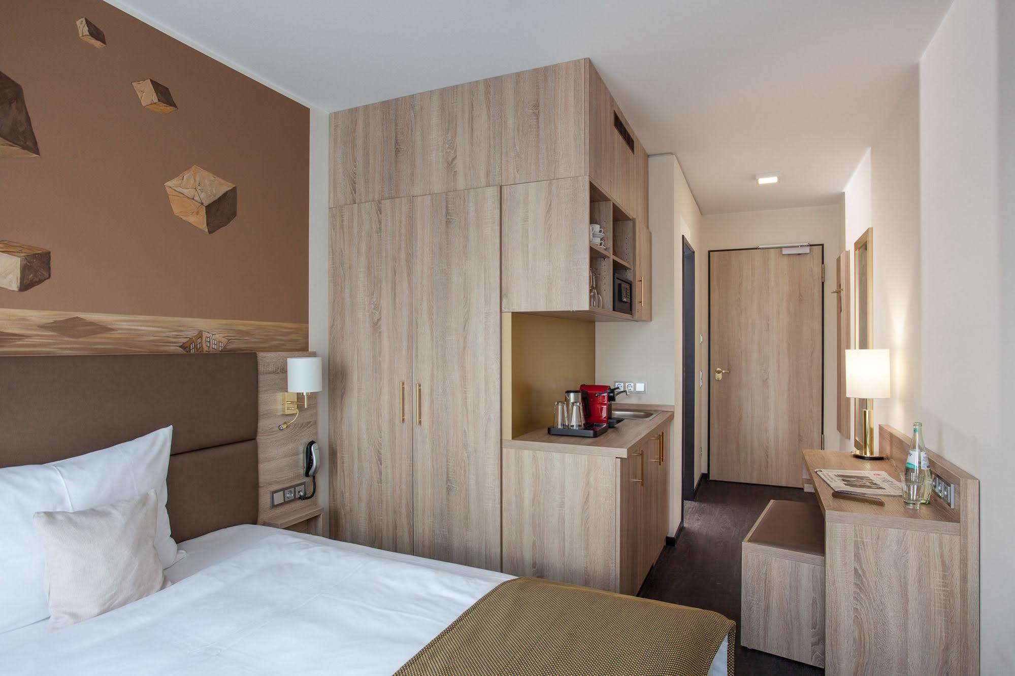 Stay! Boardinghouse 3* Hamburg