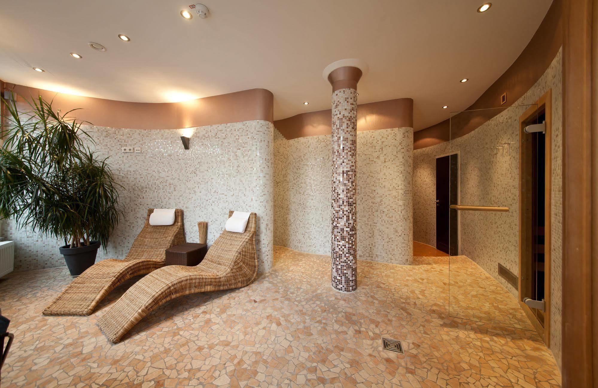 Novum Eleazar Center Hamborg