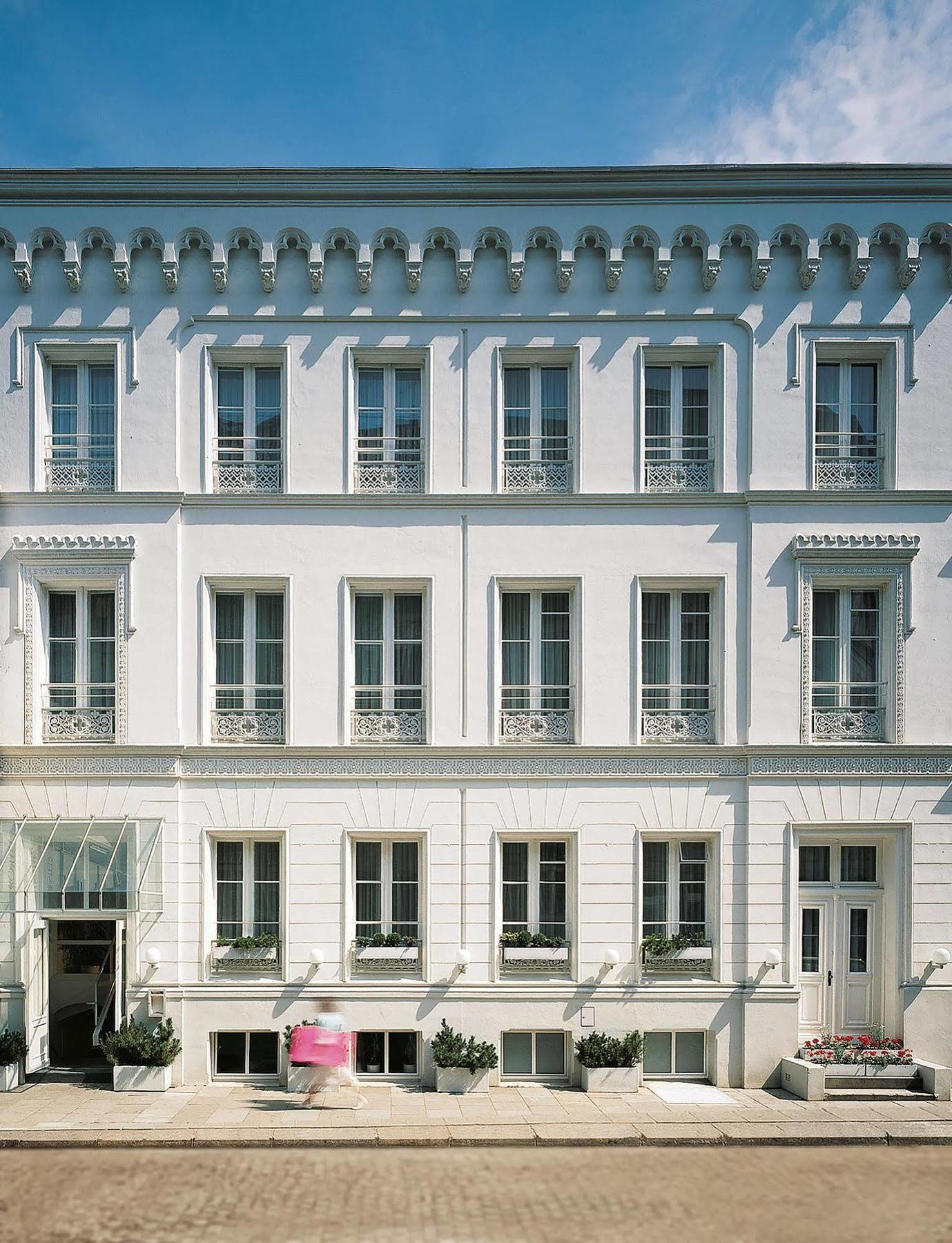 Hotel Aussen Alster 4*