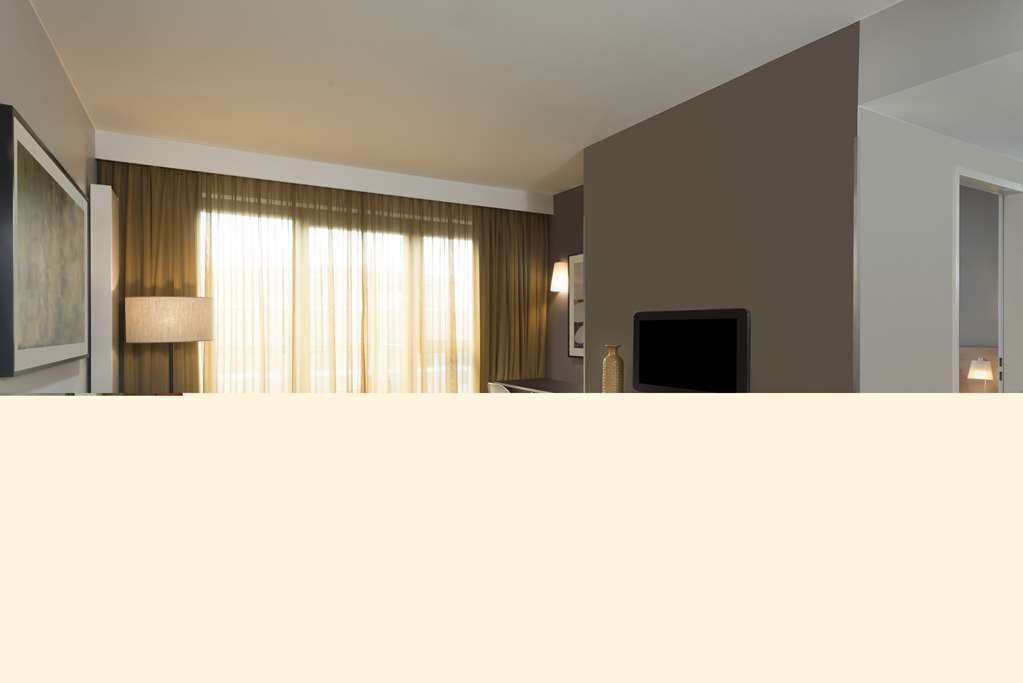 Aparthotel Adina Michel