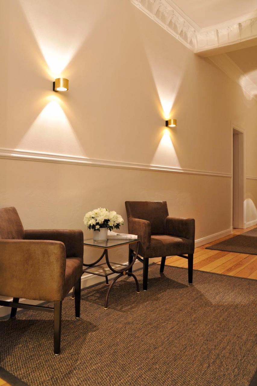 Miramar Hotel 3*