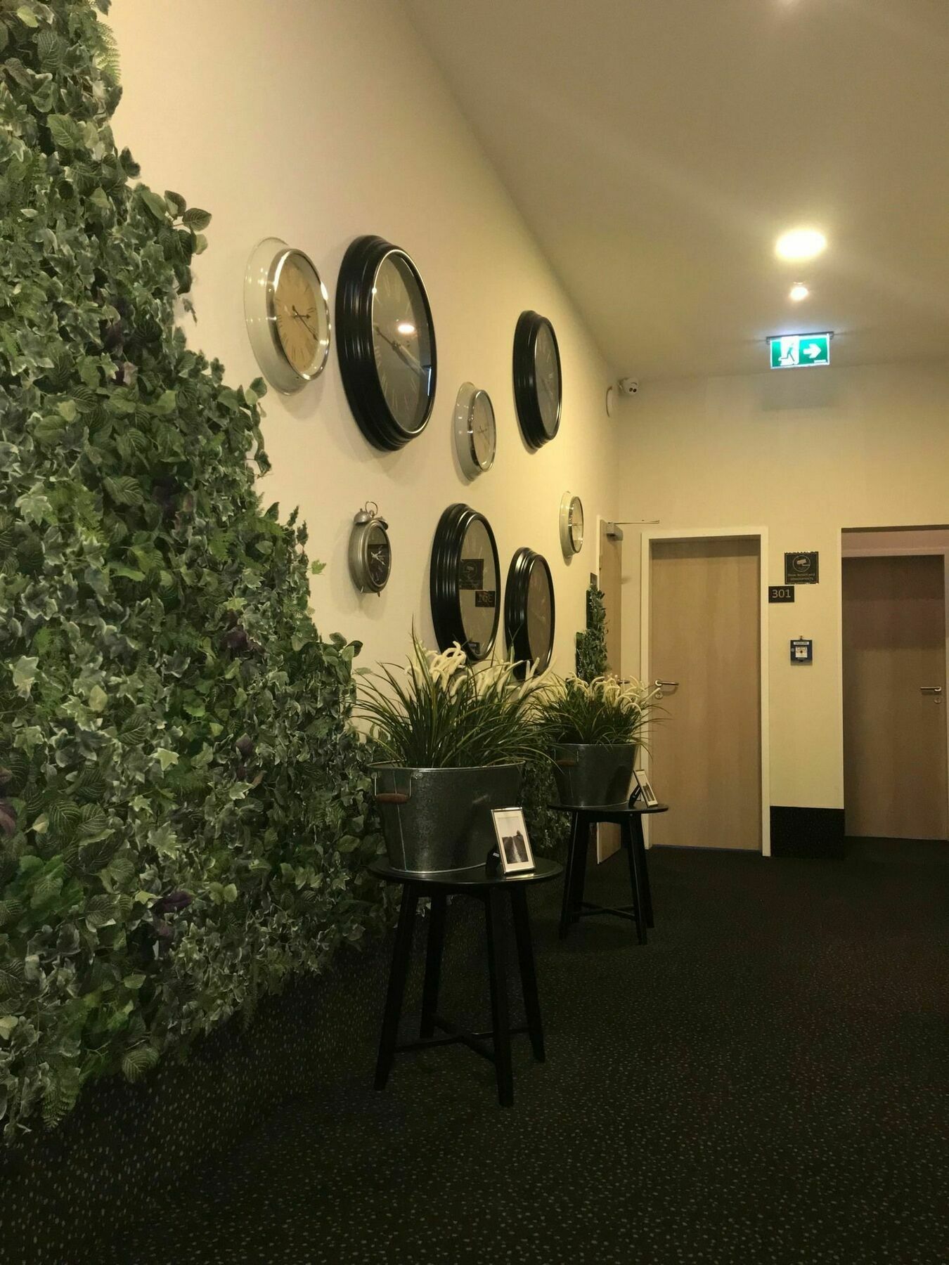 Hamburg Room 2* Hamburg