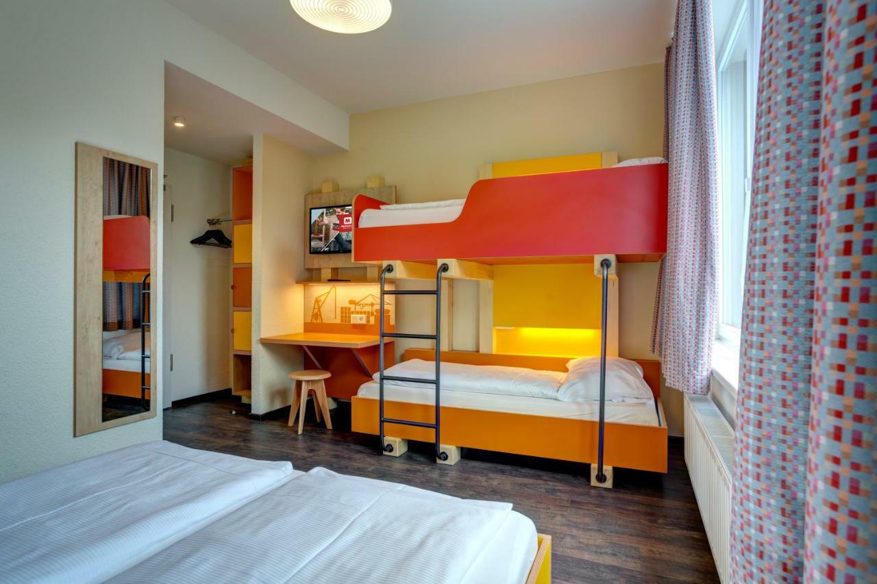 Hotel Meininger Center 3*