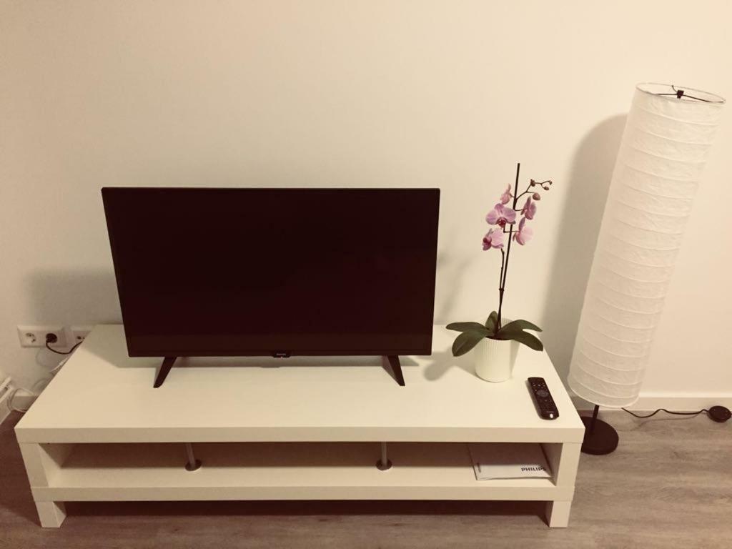 Uptown Residences Apartment *