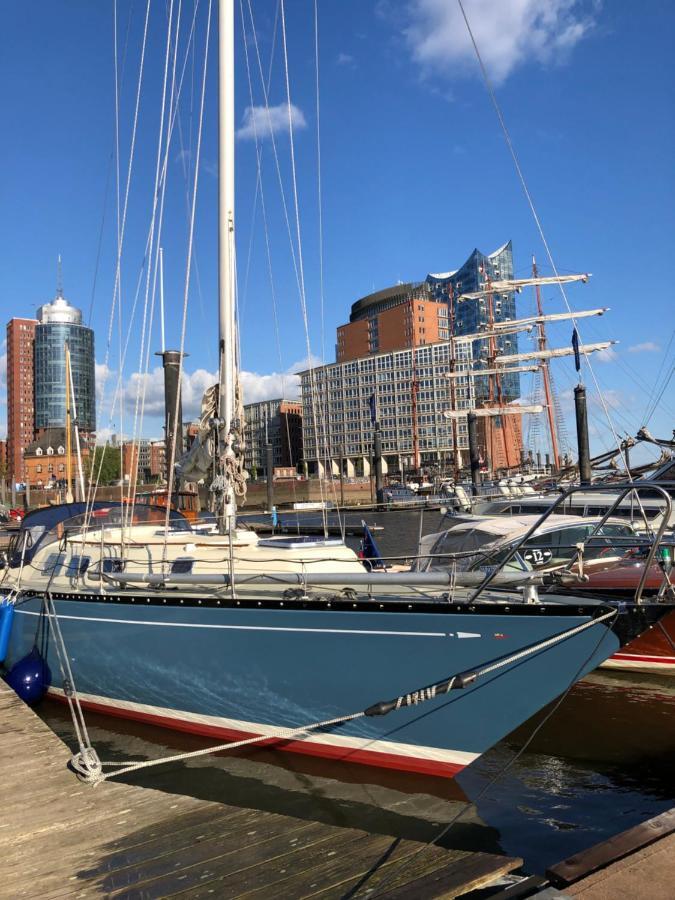 Botel Hanseat Am Baumwall *