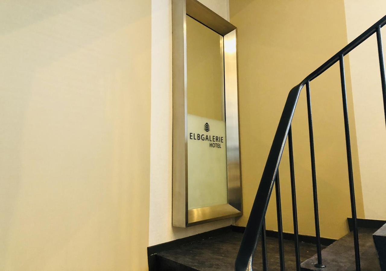 Elbgalerie Hotel 2*
