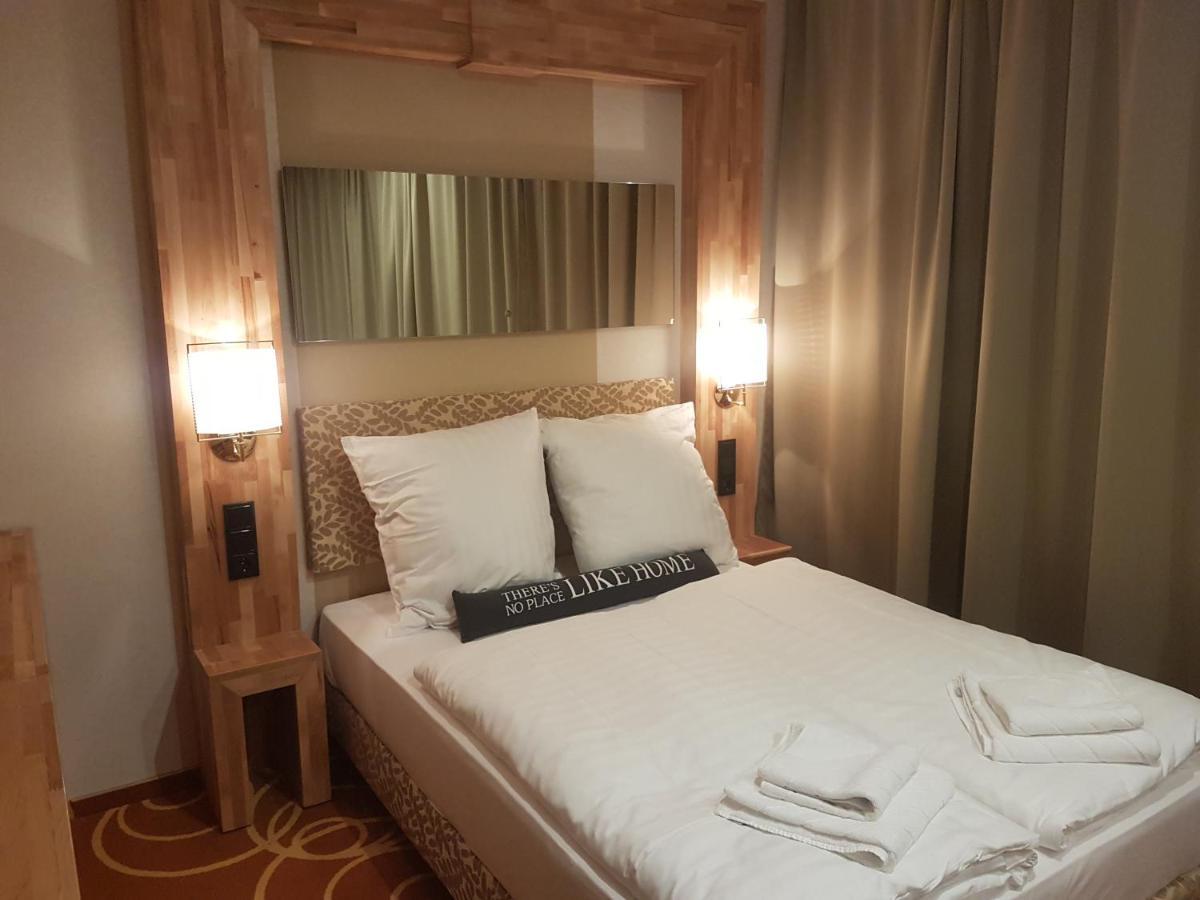 Hotel Elbgalerie 2*