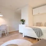 Neues 1-Zimmer-Apartment im skandinavischen Design! Zentral in Hamburg!