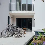 Exklusiv, Zentral, Terrasse: 2-Zi-App. Bis 4 Pers
