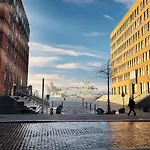 Loft-Panoramablick-Hafen & Elbe!