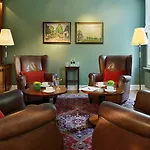 Hotel Louis C. Jacob