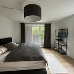Alstertraum Mit Garten Und Priv. Wasserzugang