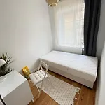 Hamburg Erleben: Privatzimmer In Ottensens Viertel