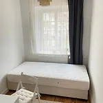 Hamburg Erleben: Privatzimmer In Ottensens Viertel