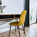 Gemuetliches Apartment In Zentraler Lage In Hamburg Alsterdorf Fuer Bis Zu 7 Personen