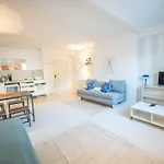 Kingsize Bett, Nahe Stadt Und Alster, Ruhig