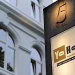 Yoho - The Young Hotel