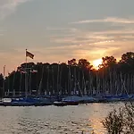 Alsternaehe 2 Minuten Fussweg