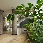 Hub Apartments