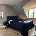 Maritimer Maisonette Wohntraum An Der Elbe