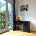 Studio Apartment In Stellingen